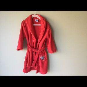 Kids plush robe by Bunz Kids.